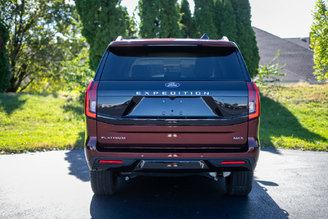 New 2027 Ford Expedition Max Platinum AWD/4WD image 6
