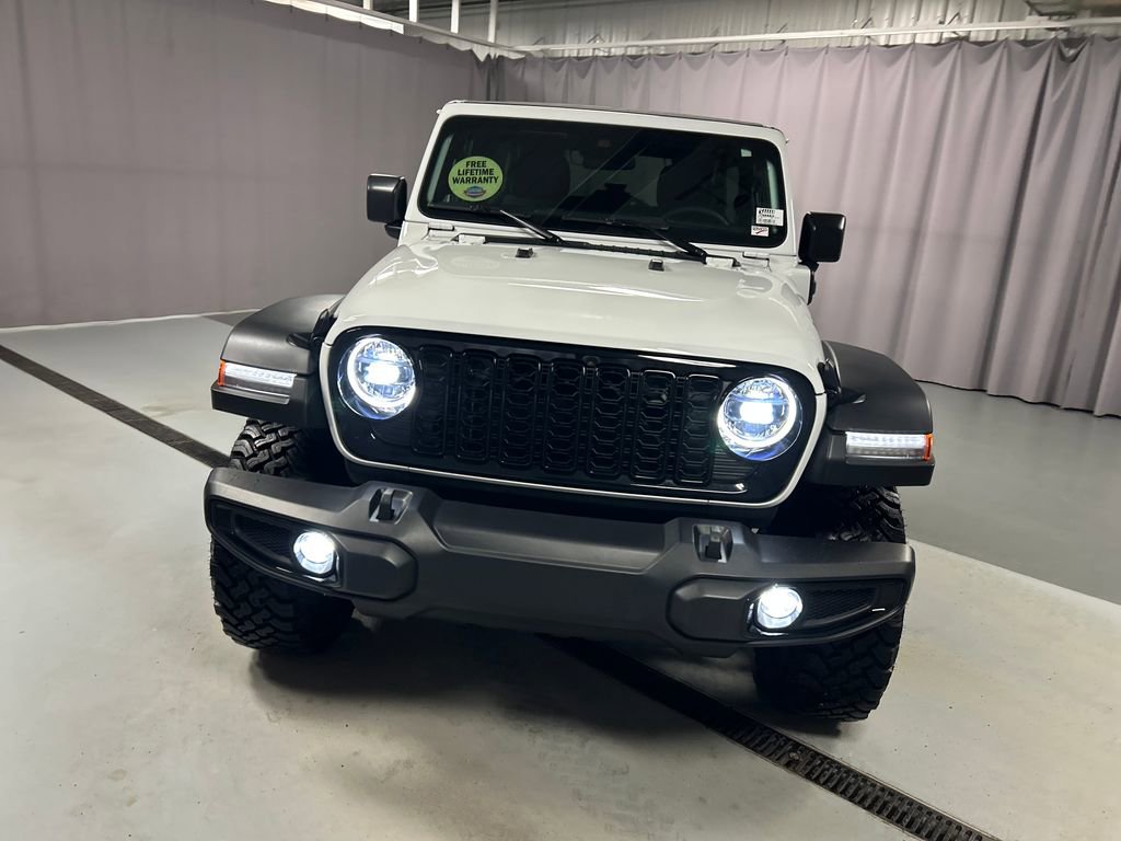 Used 2025 Jeep Wrangler Willys 4xe image 2