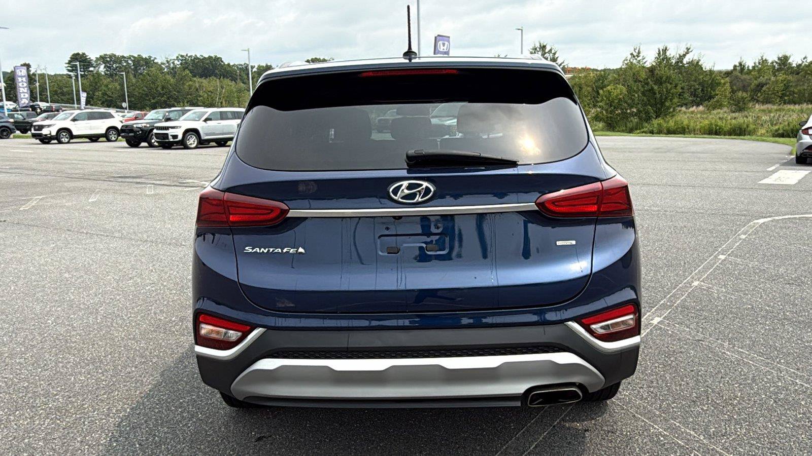 Used 2020 Hyundai Santa Fe SE AWD/4WD image 7