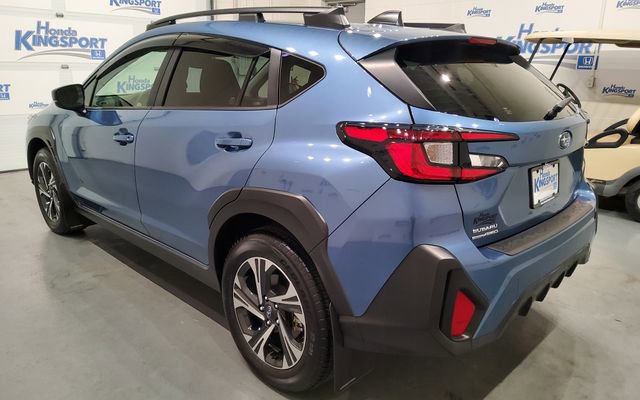 Used 2024 Subaru Crosstrek 2.0i Premium AWD/4WD image 4