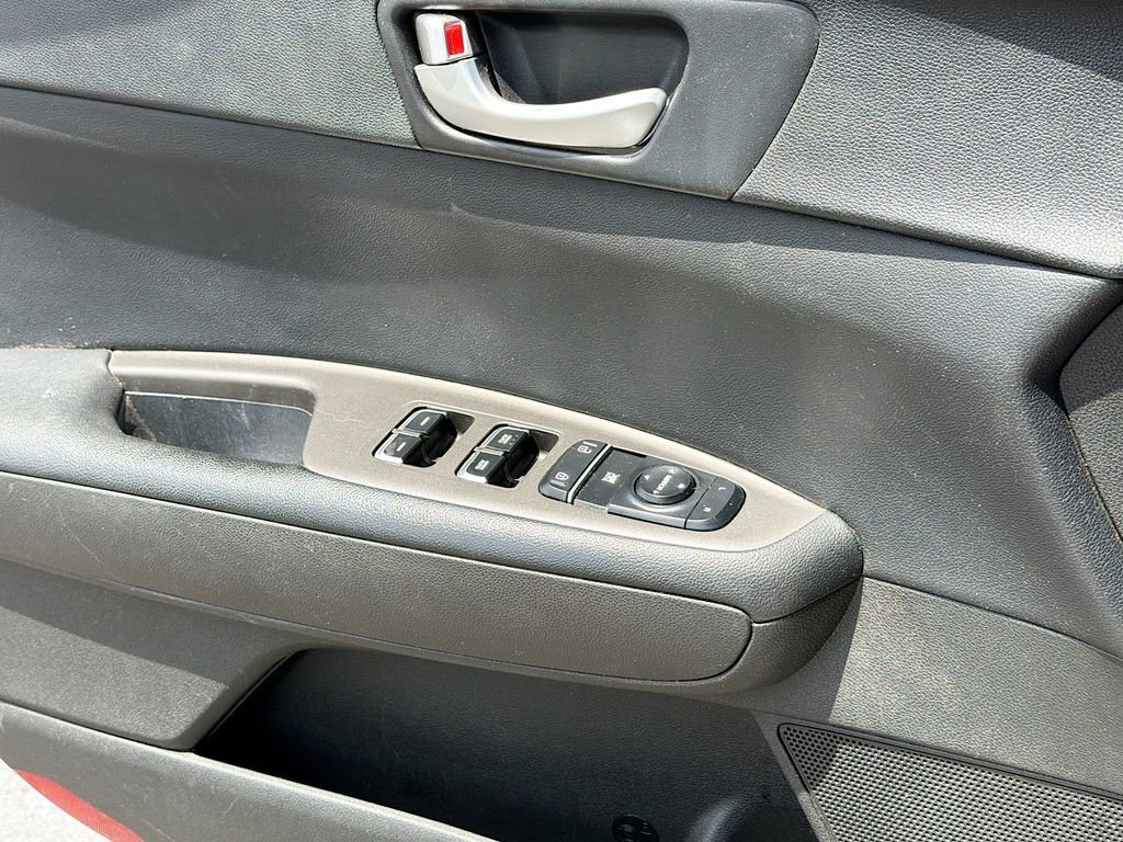 Used 2019 Kia Optima S w/ S Panoramic Sunroof Package FWD image 23