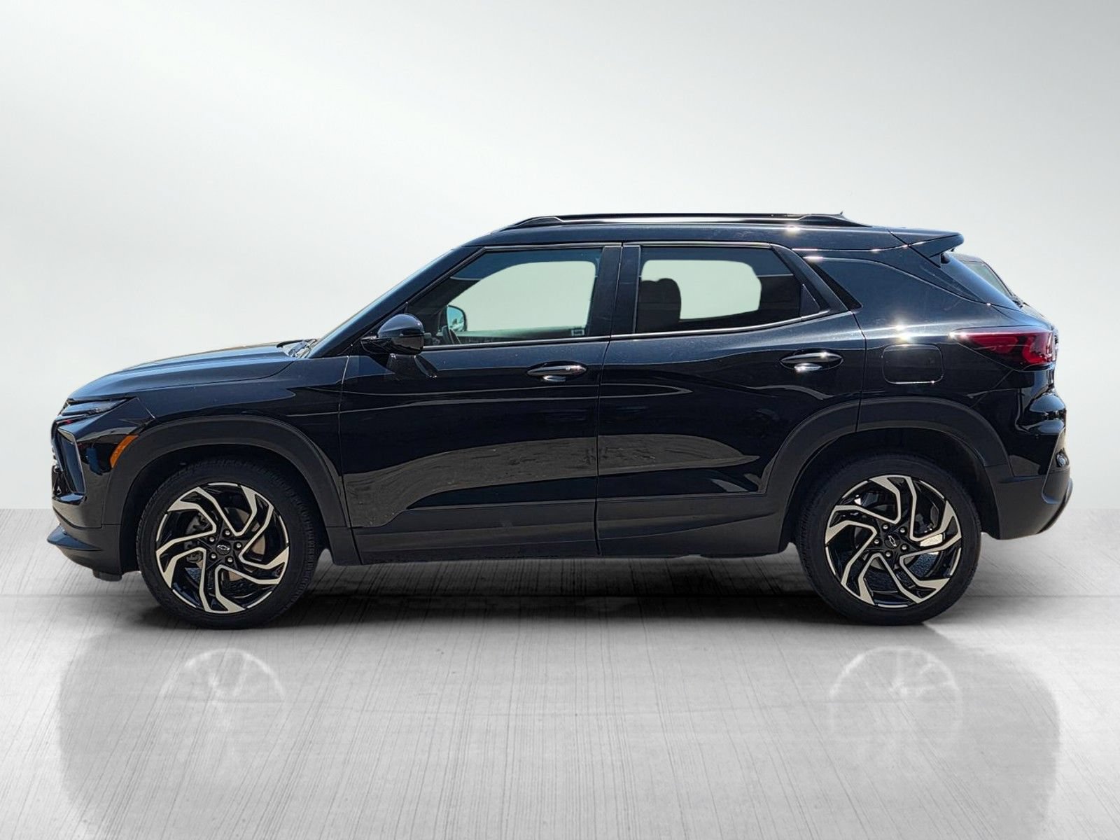 Used 2024 Chevrolet TrailBlazer RS FWD image 4