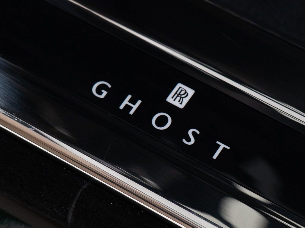 Used 2025 Rolls-Royce Ghost image 14