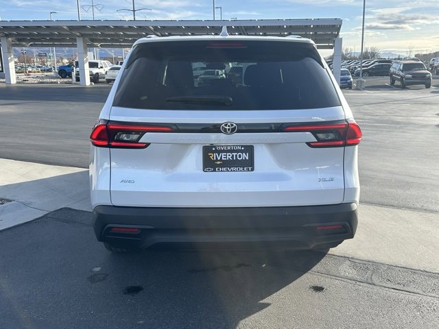 Used 2024 Toyota Grand Highlander XLE image 28