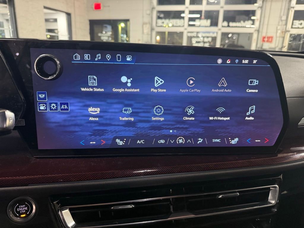 Used 2024 Chevrolet Traverse Z71 image 33