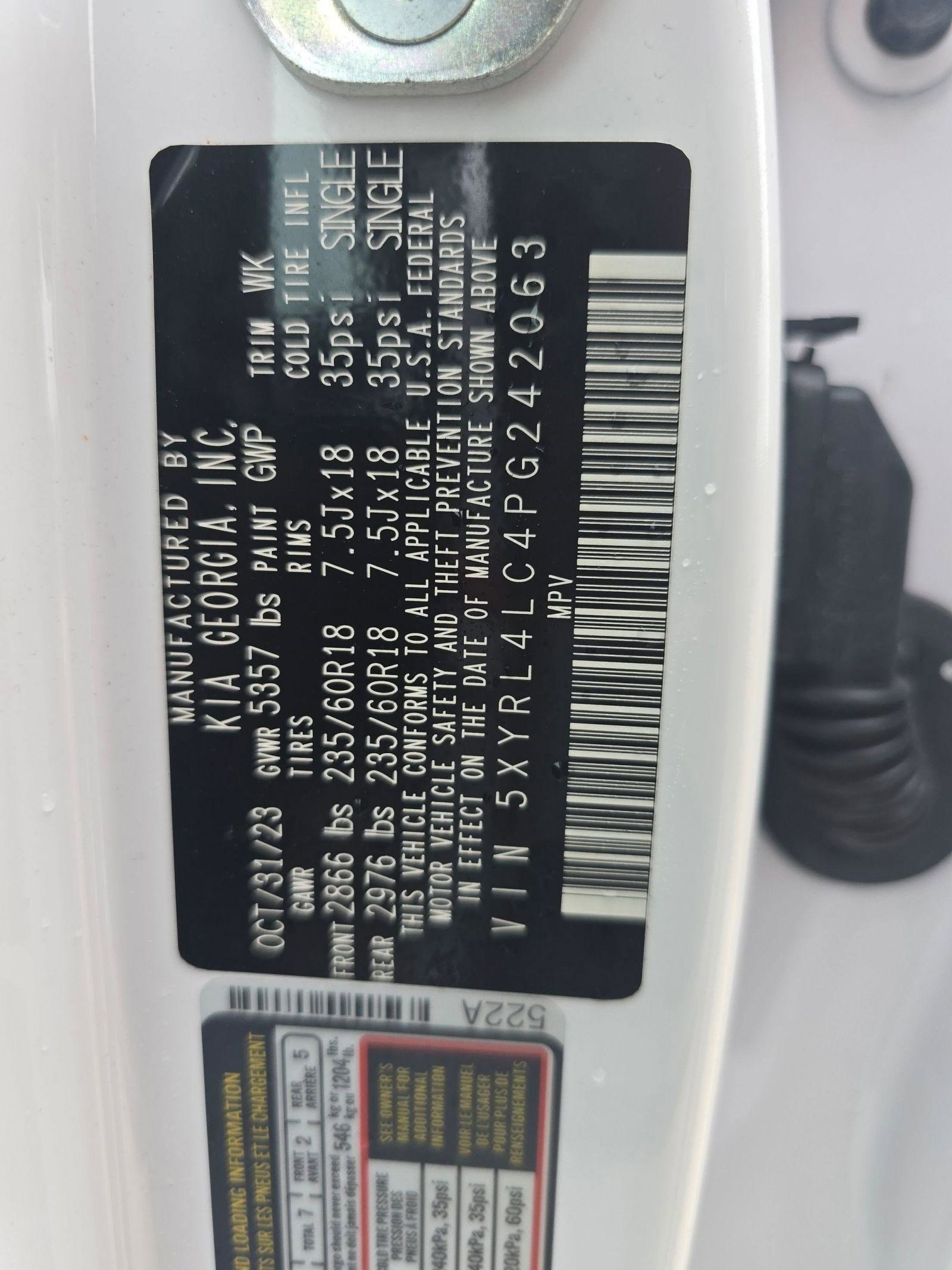 Used 2023 Kia Sorento S w/ Panoramic Sunroof Package image 19