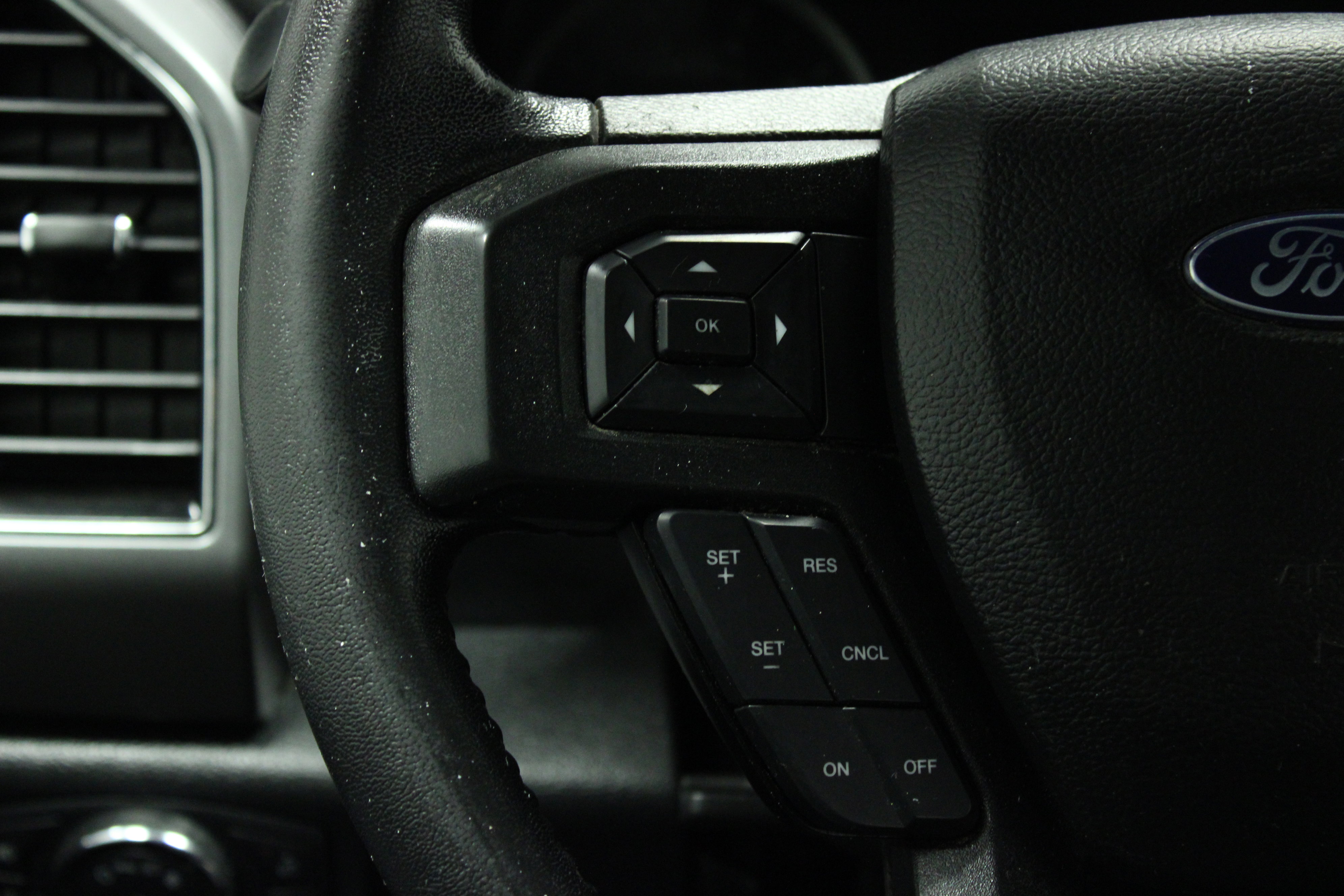 Used 2020 Ford F150 XLT w/ Equipment Group 302A Luxury image 22