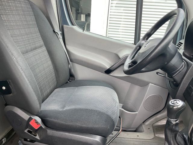 Used 2018 Mercedes-Benz Sprinter 2500 image 16