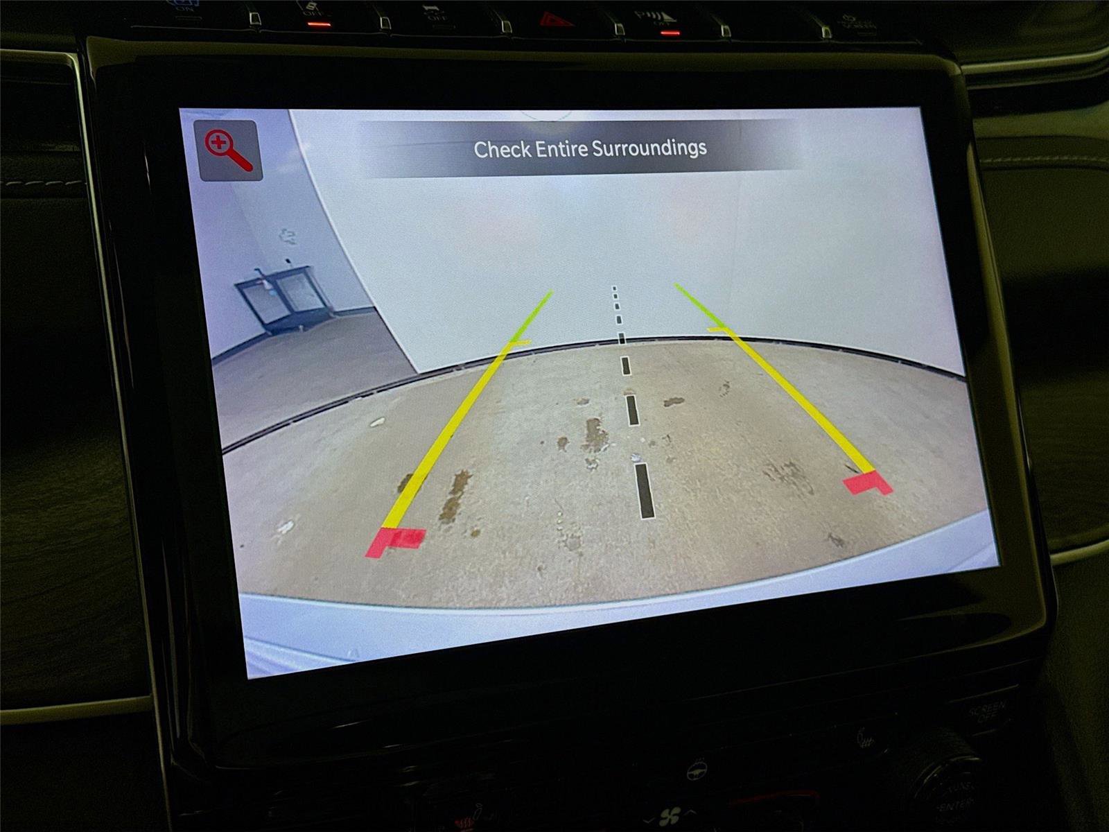 Used 2022 Jeep Grand Cherokee Limited 4xe image 6