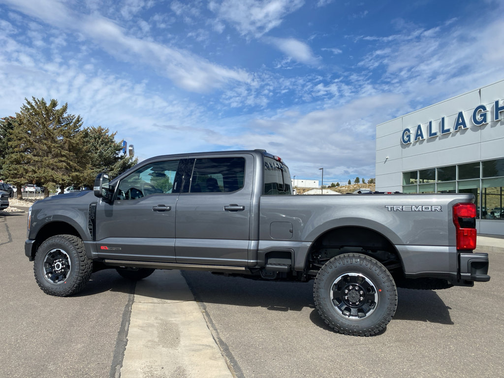 New 2026 Ford F250 4x4 Crew Cab Super Duty image 28