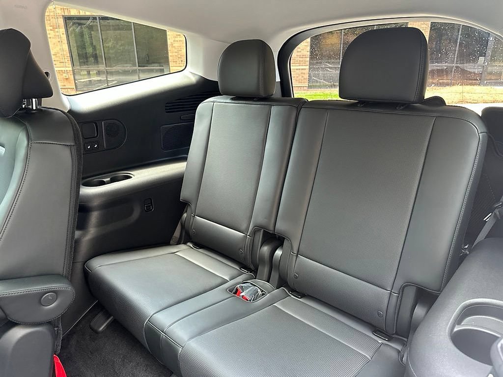 Used 2026 Hyundai Ioniq 9 Limited AWD/4WD image 24