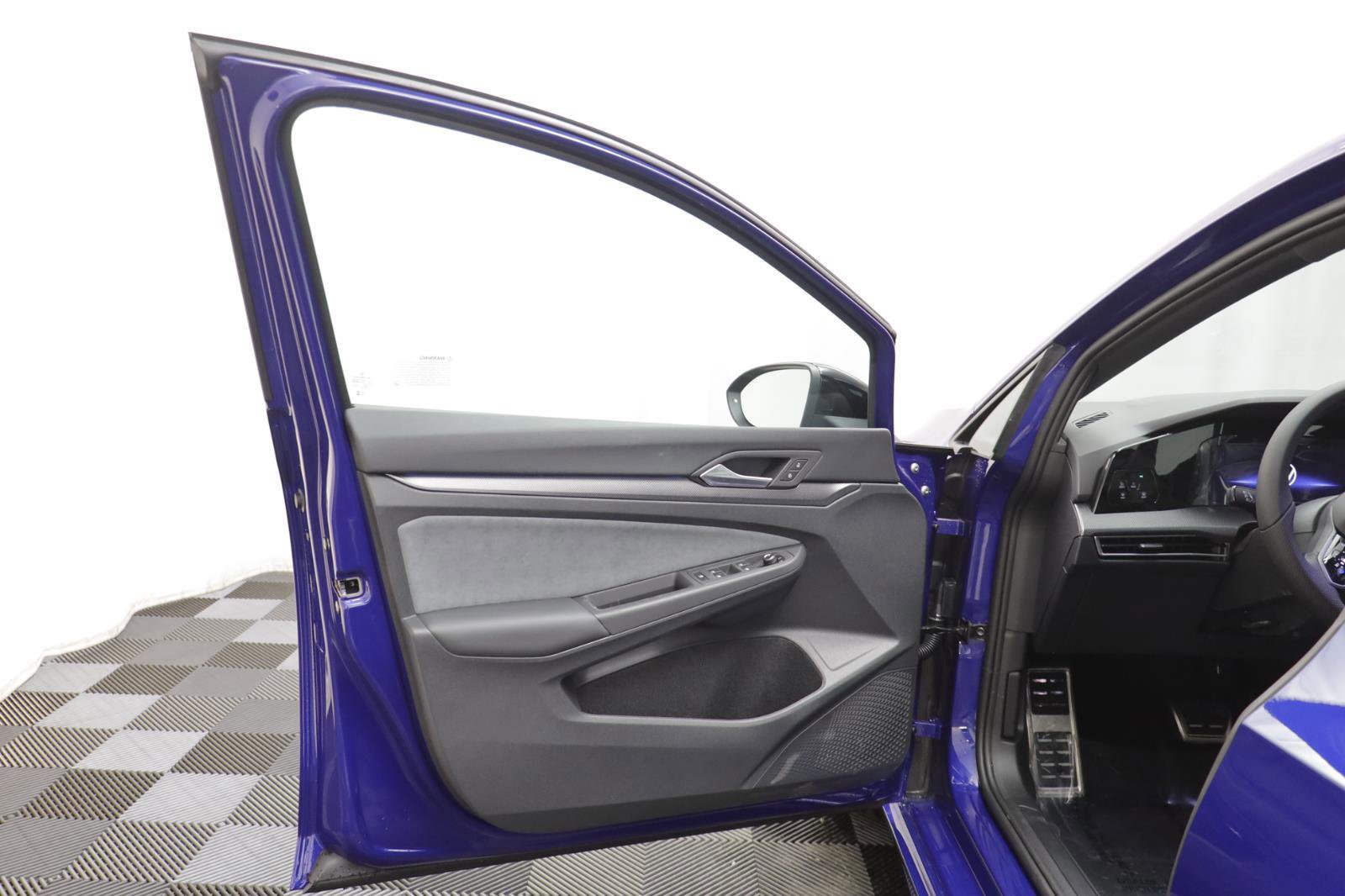 New 2026 Volkswagen Golf w/ Euro Style Package image 4