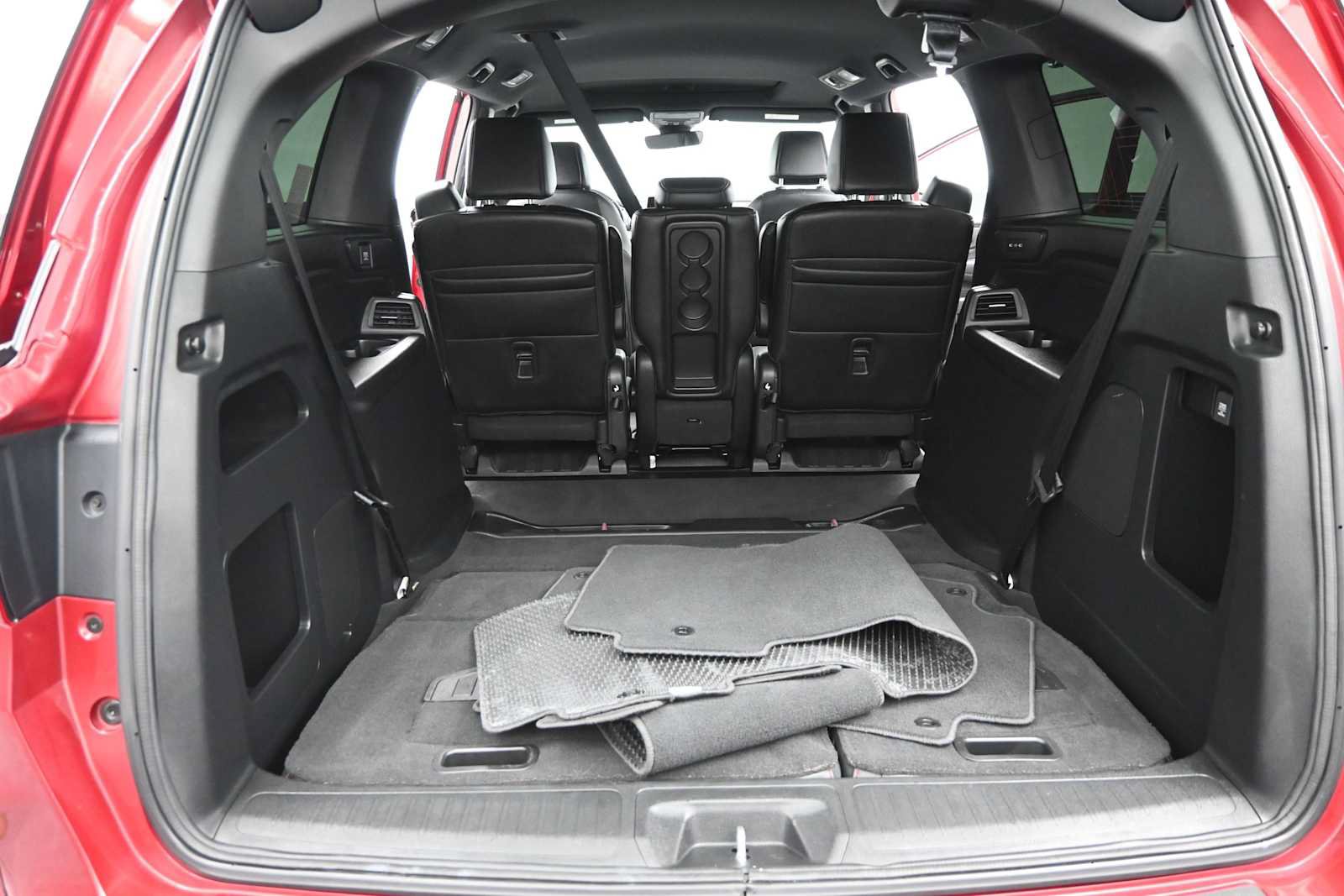 Used 2025 Honda Odyssey Sport-L image 13