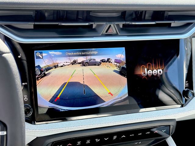 New 2026 Jeep Cherokee Laredo image 24