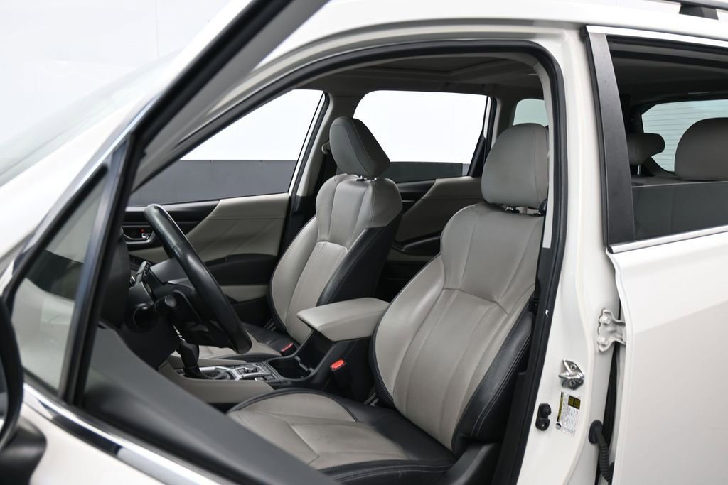 Used 2022 Subaru Forester Limited AWD/4WD image 10