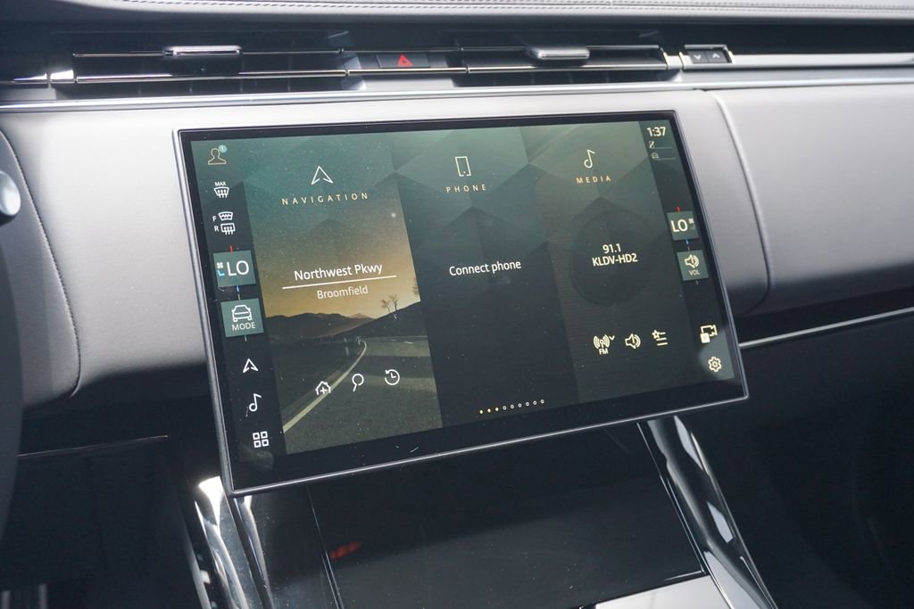 New 2025 Land Rover Range Rover Sport Dynamic SE image 15