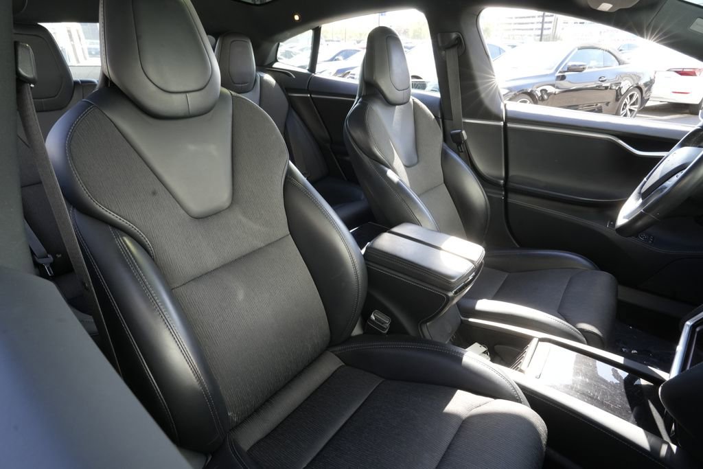 Used 2017 Tesla Model S 75 RWD image 27
