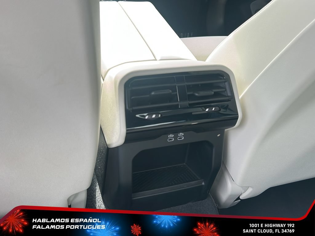 Used 2024 BMW 530i xDrive w/ Executive Package AWD/4WD image 29