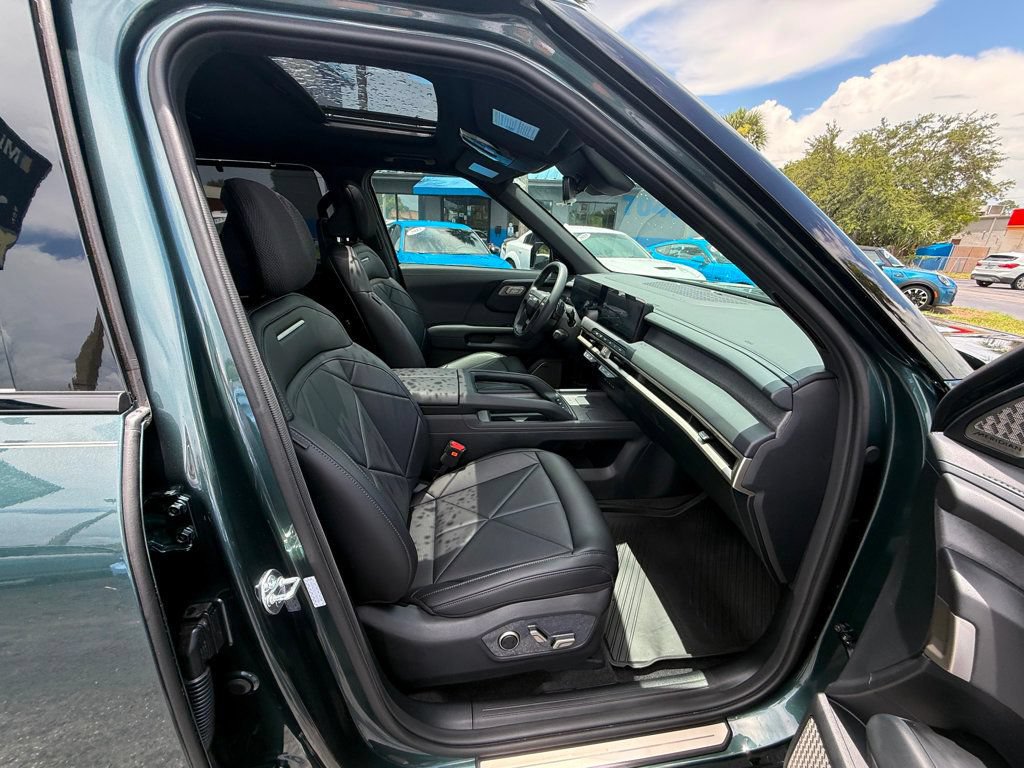 Used 2027 Kia Telluride SX w/ Towing Package FWD image 40