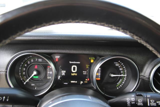 Used 2021 Jeep Wrangler Unlimited Sahara image 21