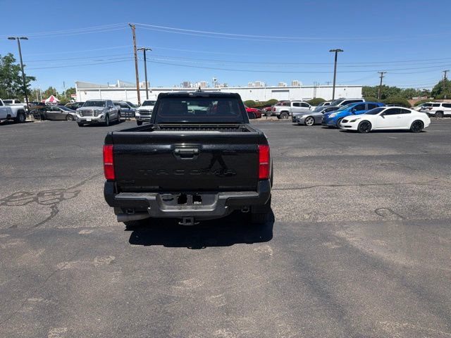 Used 2025 Toyota Tacoma TRD Off-Road AWD/4WD image 14