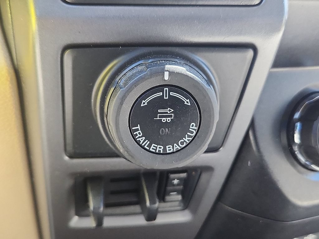 Used 2019 Ford F150 XLT w/ Equipment Group 302A Luxury AWD/4WD image 20
