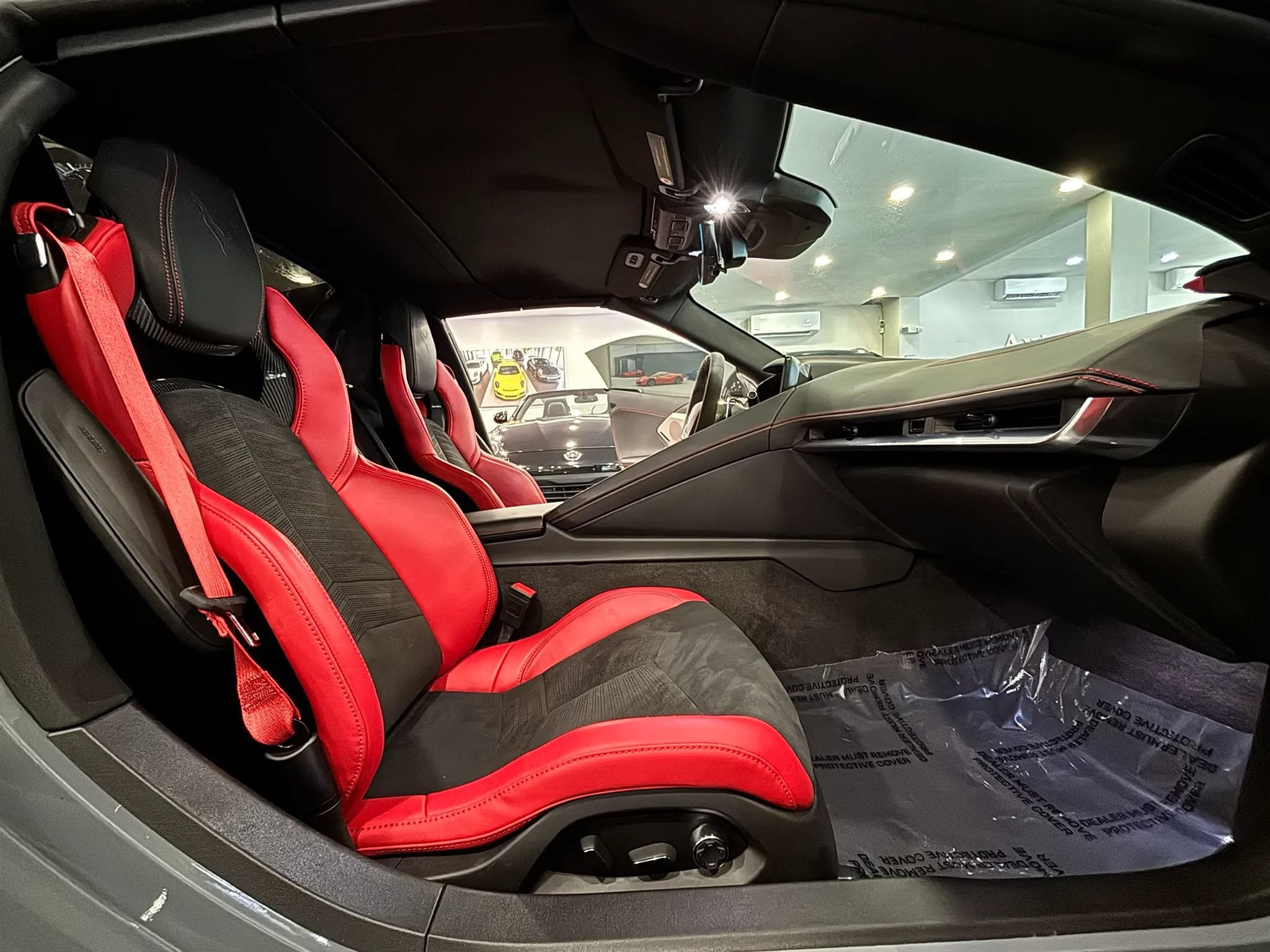 Used 2025 Chevrolet Corvette Stingray Preferred Conv w/ Z51 Performance Package RWD image 19