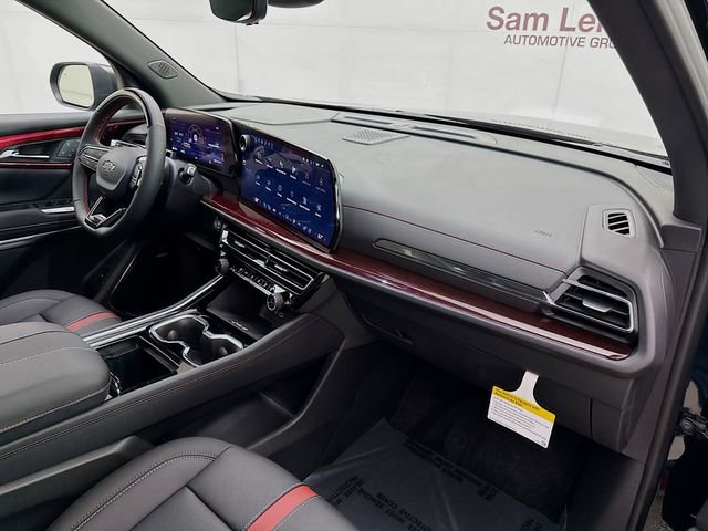 New 2026 Chevrolet Traverse RS w/ LPO, Floor Liner Package image 32