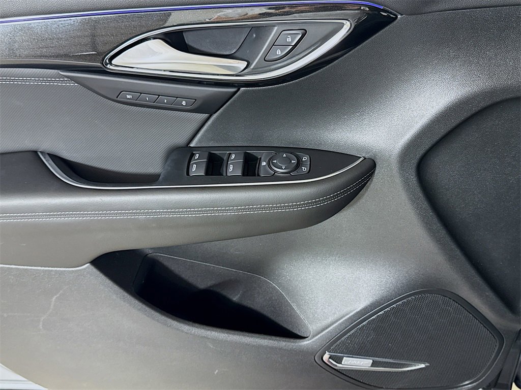 Certified 2025 Buick Envision Preferred image 16