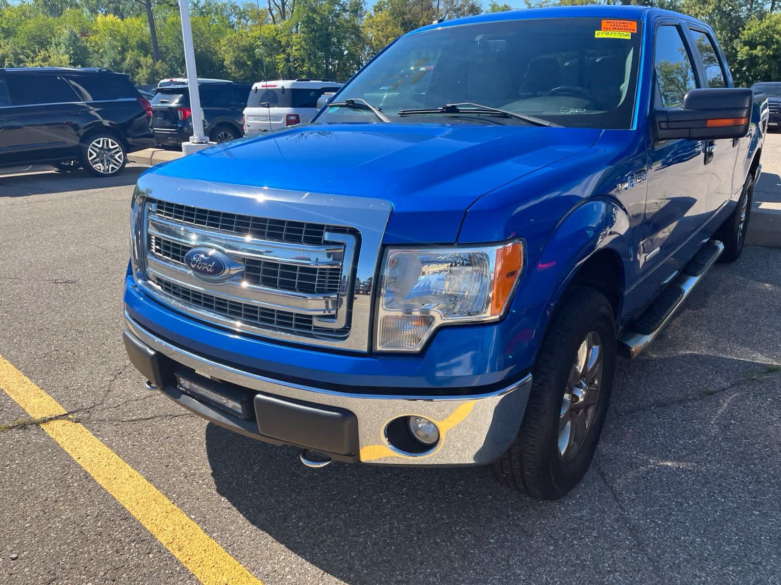 Used 2014 Ford F150 XLT w/ Equipment Group 302A Luxury AWD/4WD image 5