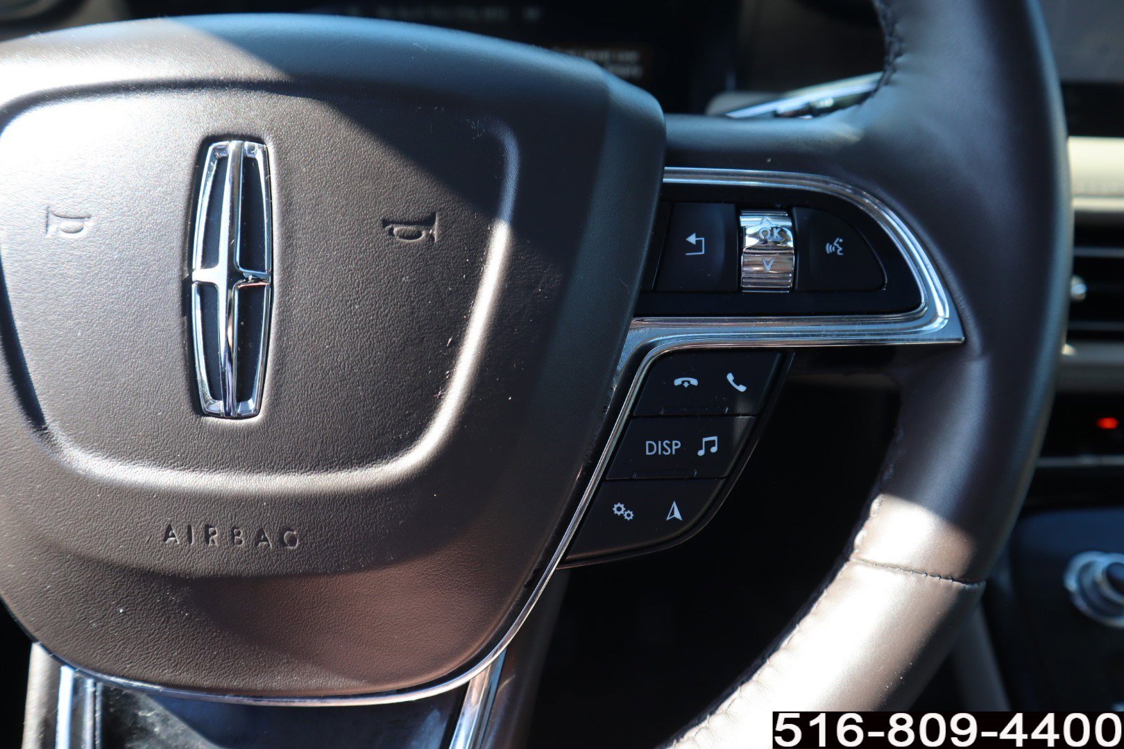 Used 2023 Lincoln Nautilus Reserve image 21