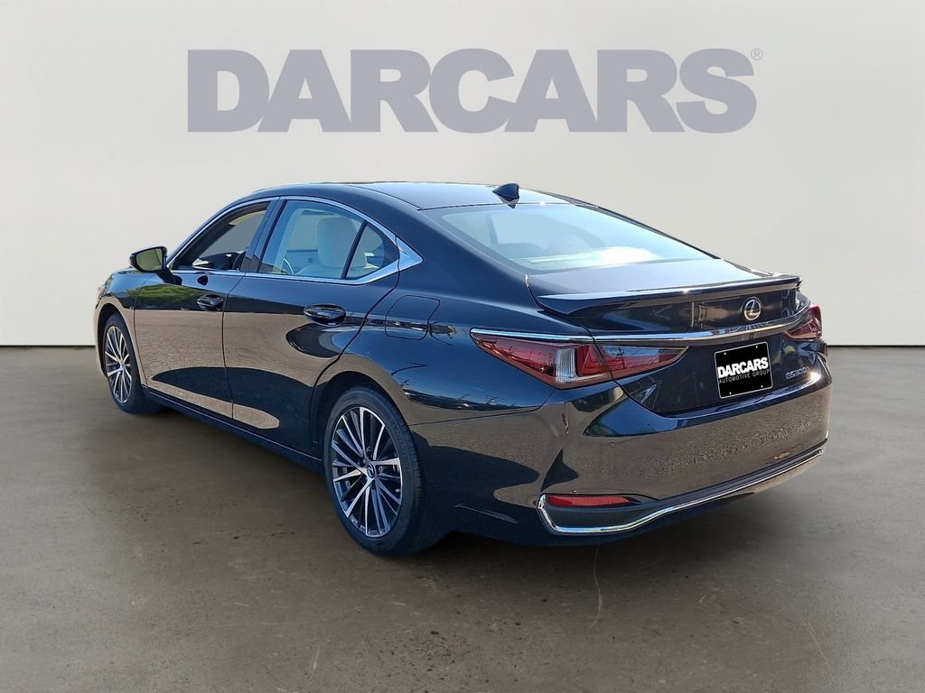 Certified 2025 Lexus ES 300h w/ Premium Package FWD image 4