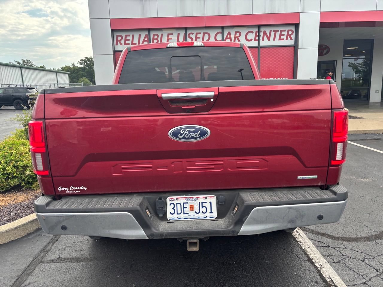 Used 2018 Ford F150 Lariat w/ Equipment Group 502A Luxury AWD/4WD image 8