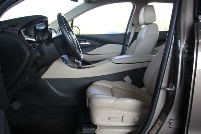 Used 2018 Buick Envision Premium w/ Driver Confidence Package image 9