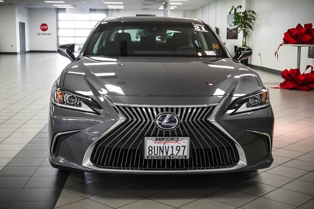 Used 2021 Lexus ES 300h w/ Premium Package FWD image 4