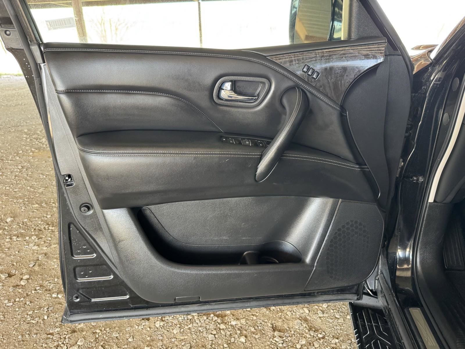 Used 2024 INFINITI QX80 Luxe image 24