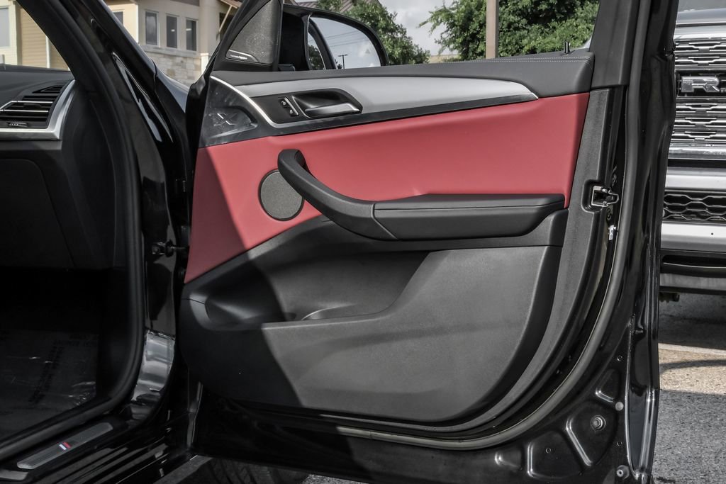 Used 2024 BMW X3 M40i AWD/4WD image 49