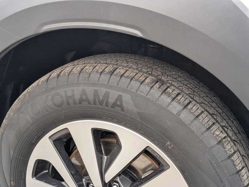 Used 2025 Subaru Outback Premium image 30