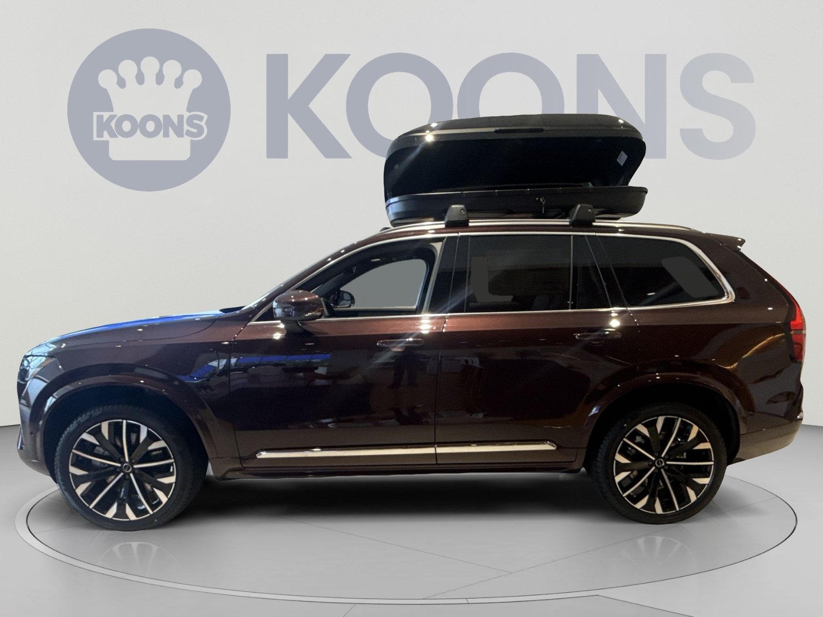 New 2026 Volvo XC90 T8 Plus w/ Protection Package Premier AWD/4WD image 2