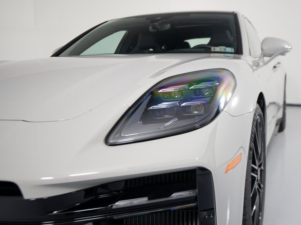 New 2026 Porsche Panamera GTS image 39