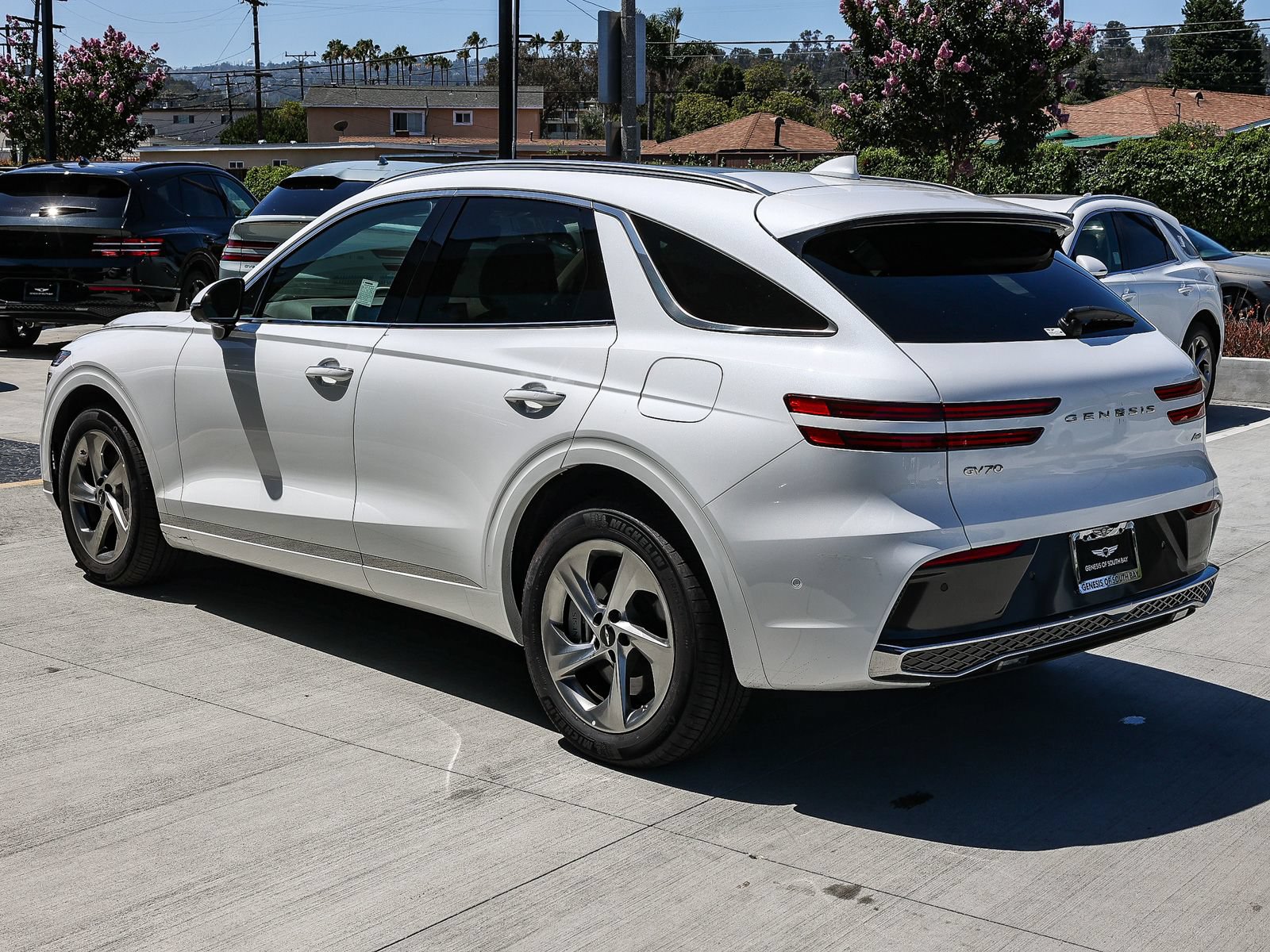 Used 2026 Genesis GV70 2.5T Advanced AWD/4WD image 4