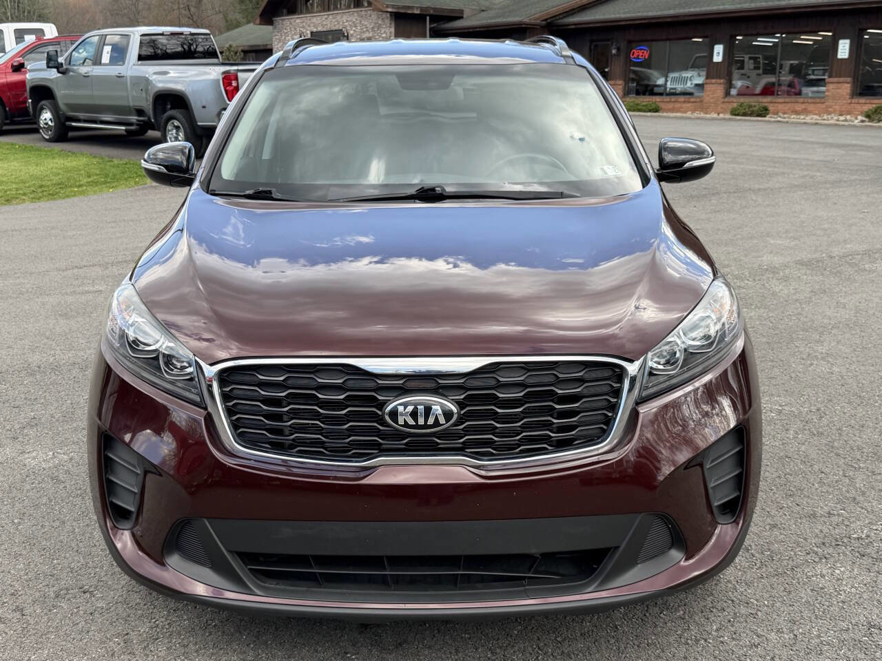 Used 2019 Kia Sorento S image 3