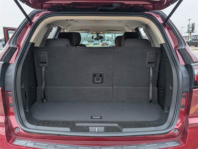 Used 2015 Chevrolet Traverse LT w/ Style and Technology Package image 26