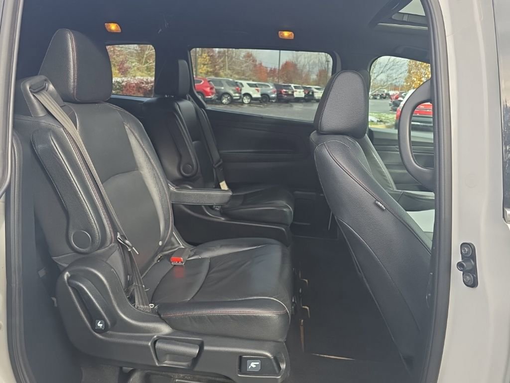 Used 2023 Honda Odyssey Sport image 41