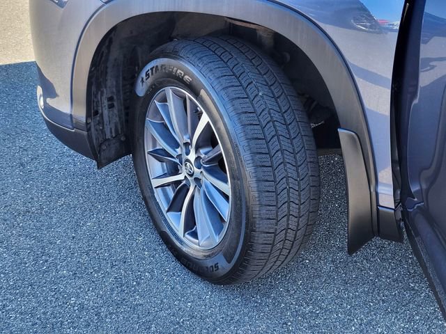 Used 2019 Toyota Highlander XLE AWD/4WD image 37