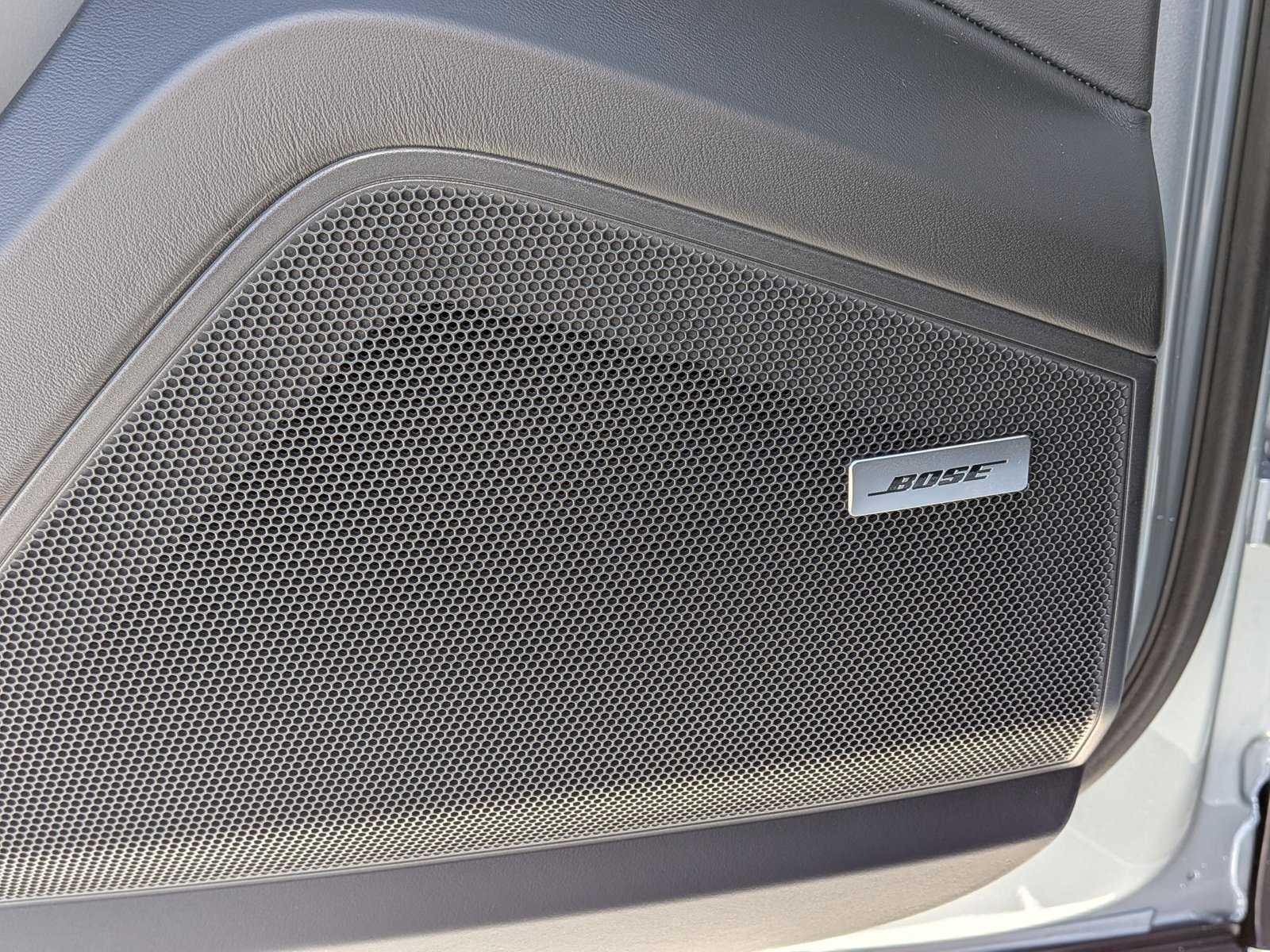 New 2026 Porsche Cayenne Coupe image 14