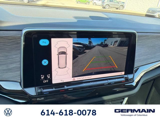 New 2026 Volkswagen Atlas SEL AWD/4WD image 32