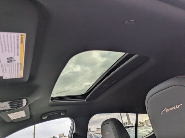 New 2026 Buick Envista Avenir image 21