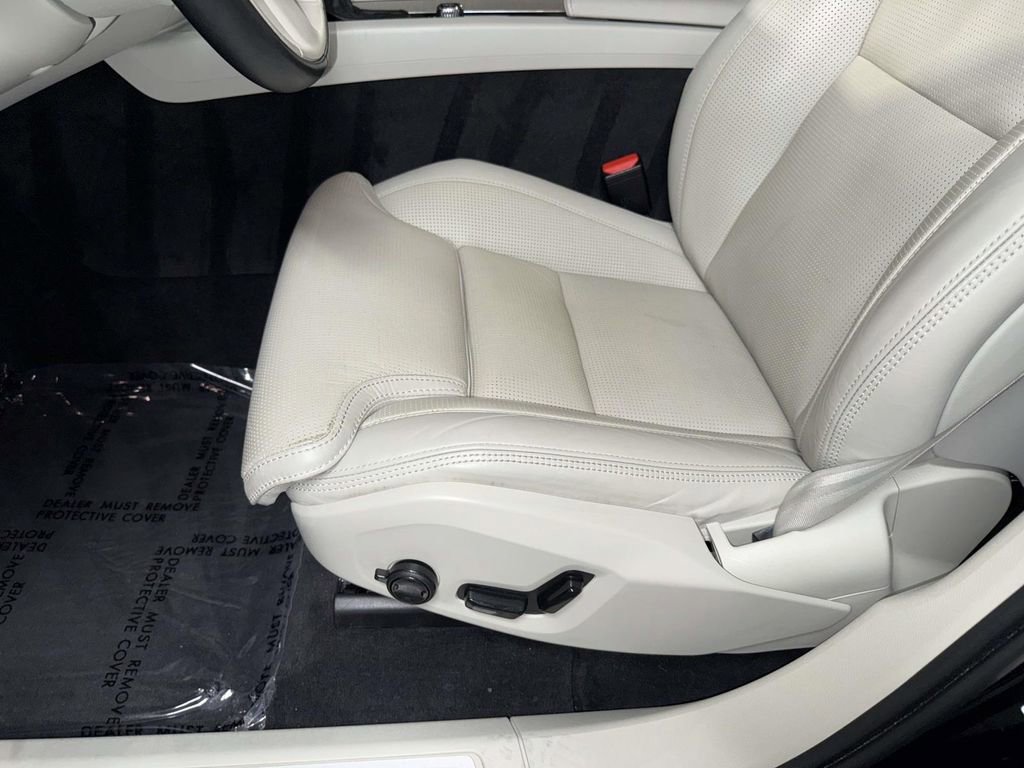 Used 2021 Volvo XC60 T6 Inscription w/ Advanced Package AWD/4WD image 3