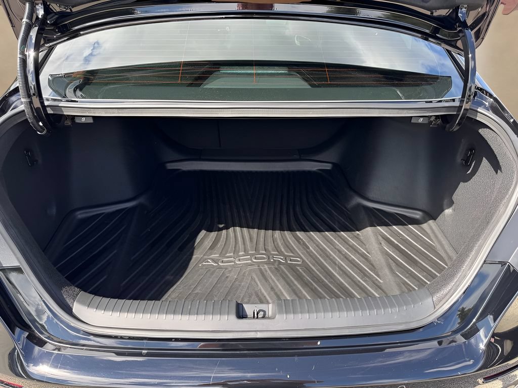 Used 2025 Honda Accord EX-L image 5